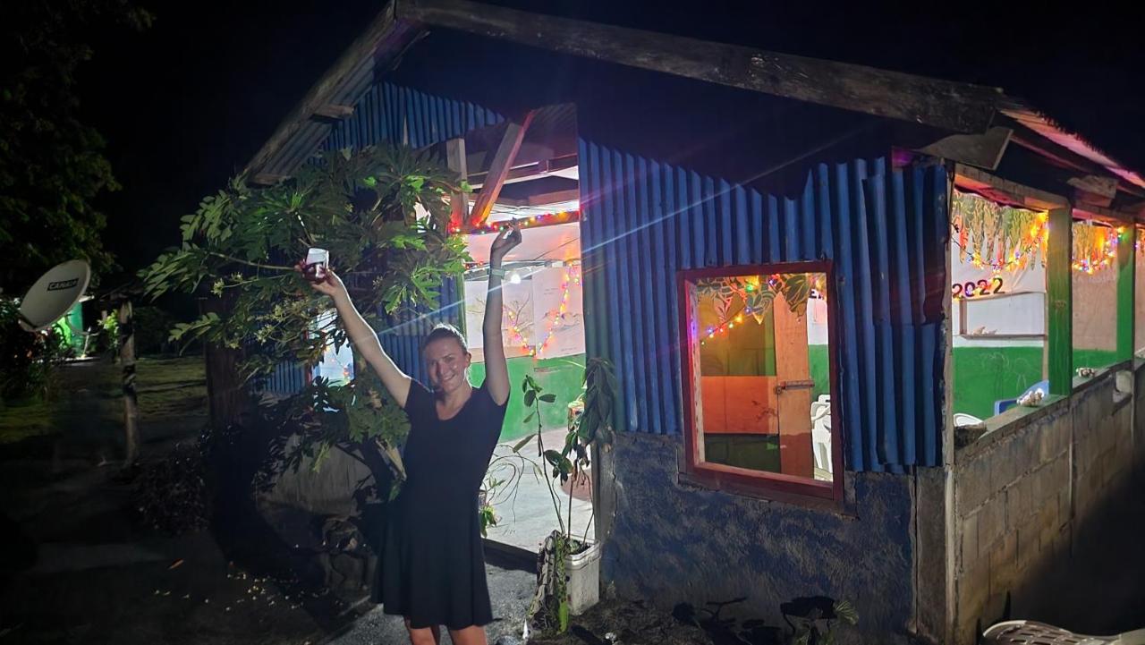 Tanna Volcano View Tree House Lenkuru Exterior photo