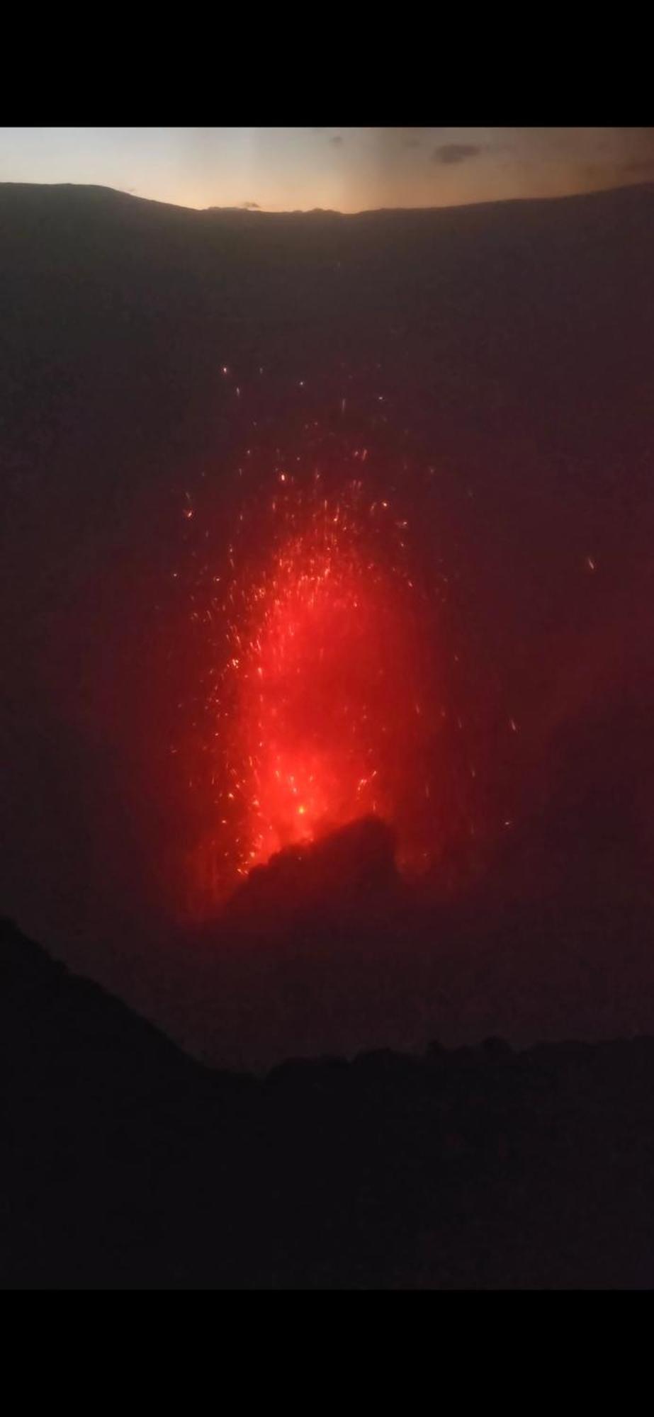 Tanna Volcano View Tree House Lenkuru Exterior photo